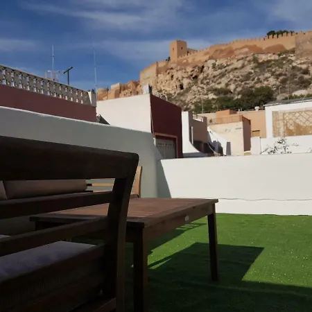 Holiday home Casita De La Almedina De *